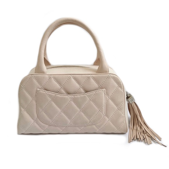 ✨SOLD✨ Chanel Blush Pink Bowler Bag with Tassel - Picture 2 of 6